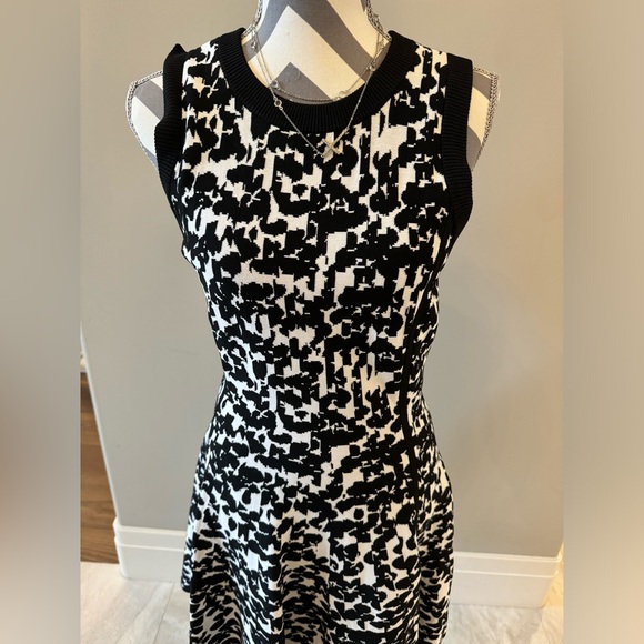 Kate Spade black & white sweater dress - Picture 2 of 4